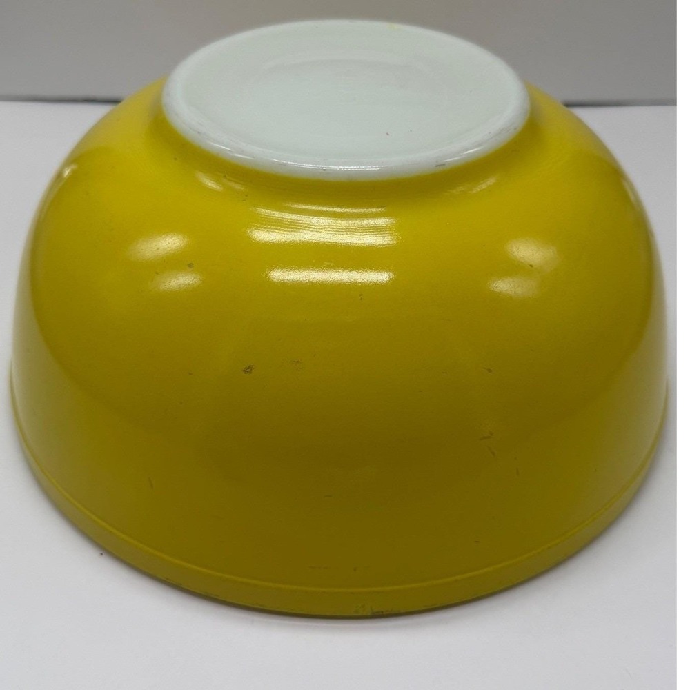 Vintage Pyrex Yellow Milk Glass Mixing Bowl 7 Inch Round Mid Century Modern